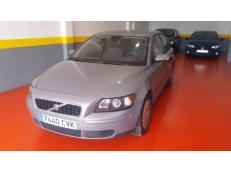 volvo-s40